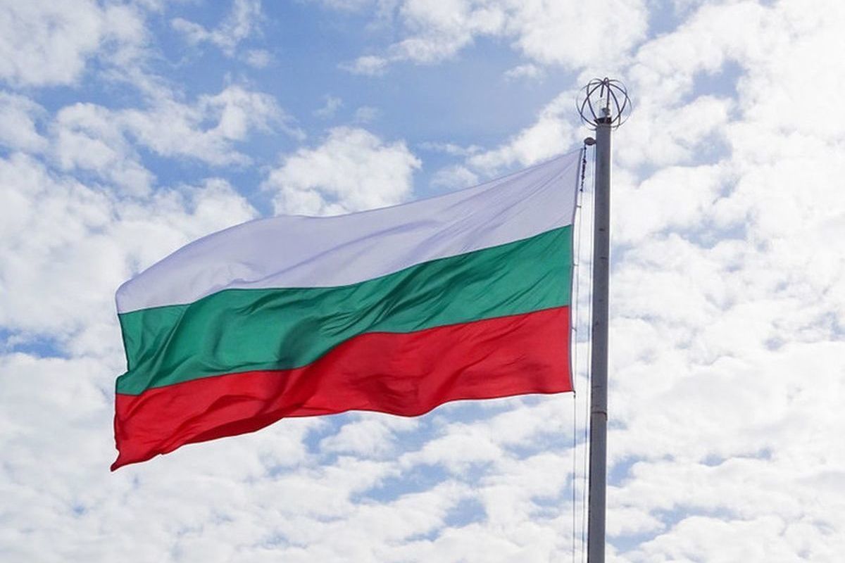 The Bulgarian Parliament lifted the President's veto on the transfer of armored vehicles to Kyiv