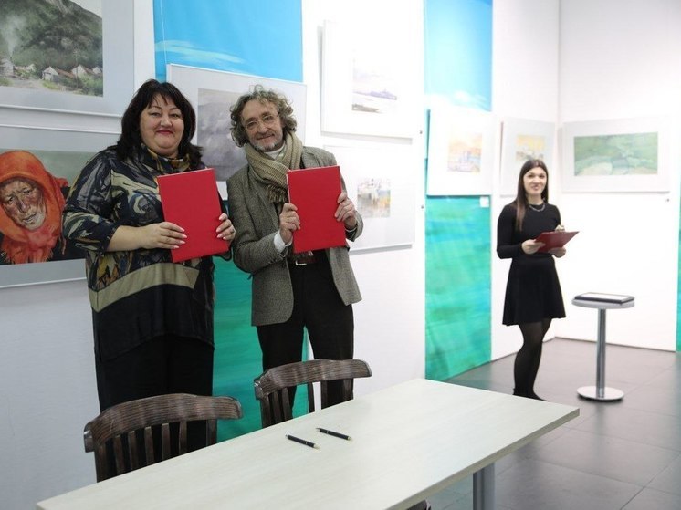 ДВГИИ и сахалинский музей книги Чехова подписали договор о сотрудничестве