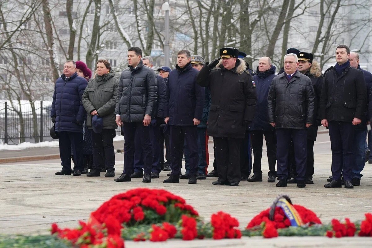 В Калининграде почтили память героев отечества