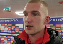 Защитник московского «Спартака» Даниил Денисов после победного матча с самарскими «Крыльями Советов» высказался о том, стоит ли играть в такую холодную погоду, учитывая состояние поля.