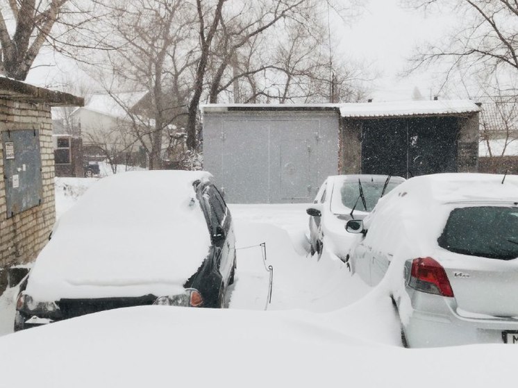 В Хабаровске вопрос нехватки мест автотранспорта перерос в огромную проблему