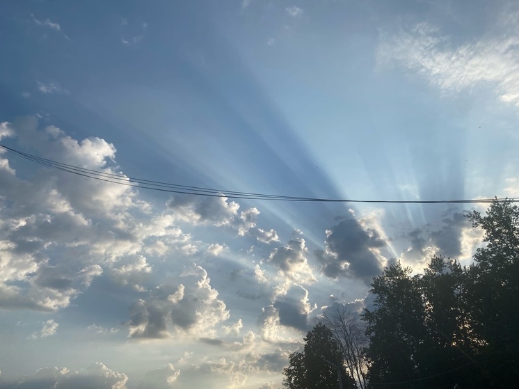 Жители Дашково-Песочни пожаловались на гул в небе в ночь на 10 декабря