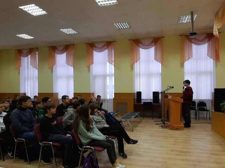 Смоленским школьникам рассказали про Битву за Москву