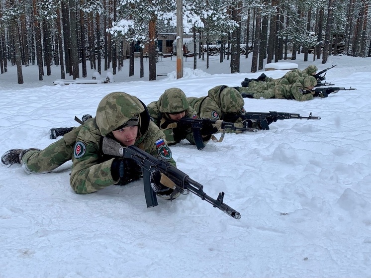 В Крестецком районе проходят сборы по основам военной службы