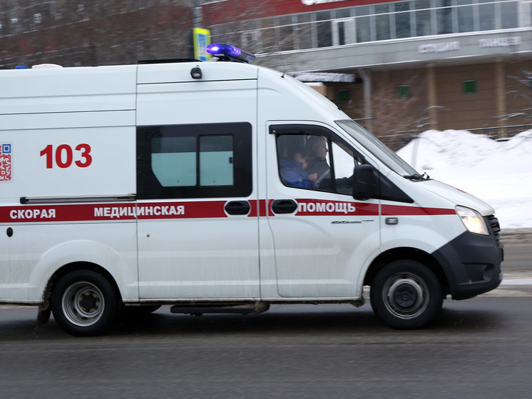 В подмосковном Одинцово девушка упала с 17 этажа ЖК