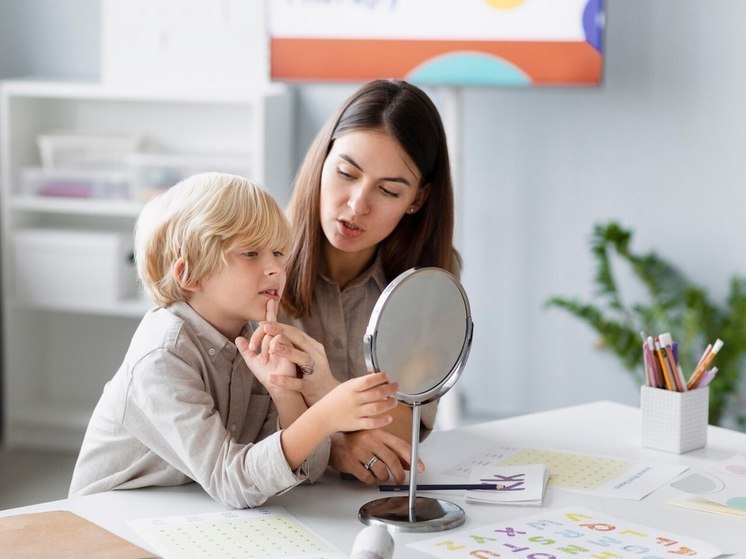 Учителям-логопедам в школах Карелии предлагают работать меньше чем за 14 тысяч