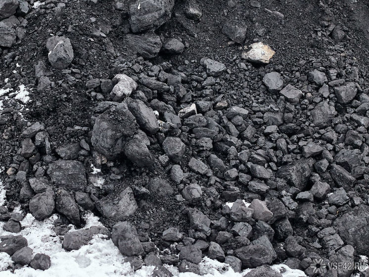 Жители Кузбасса остались без угля в морозы