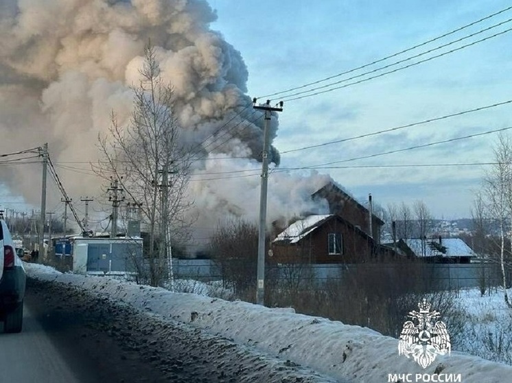 В Казани сгорел второй этаж банного комплекса