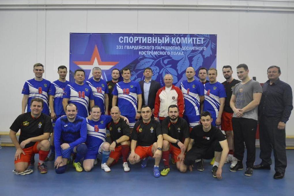 Костромские правоохранители сразились  в футбольном матче
