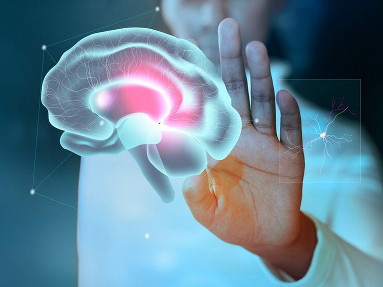 Онколог назвал неочевидные симптомы рака головного мозга