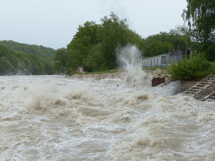 Ураганы, оползни и наводнения: ученые исследуют причины природных катаклизмов на Алтае