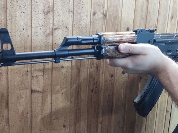 Мужчине прострелили ногу из-за дорожного конфликта на Приозерском шоссе