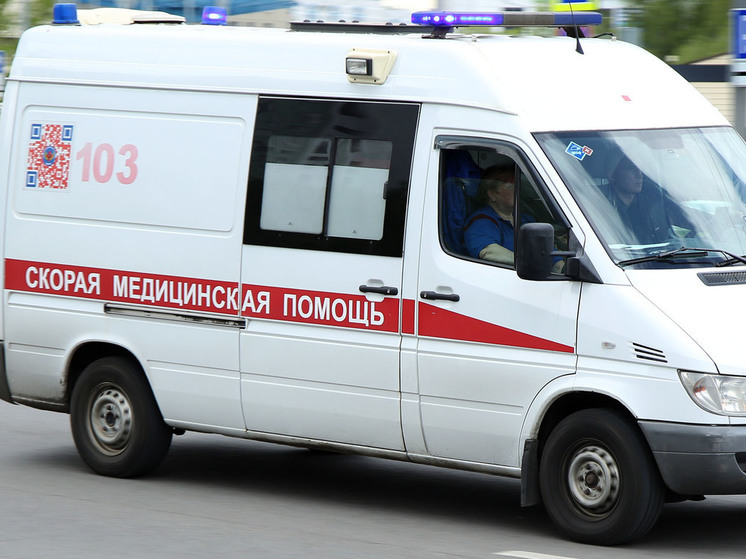 Беременную российскую дознавательницу нашли без чувств под окнами многоэтажки0