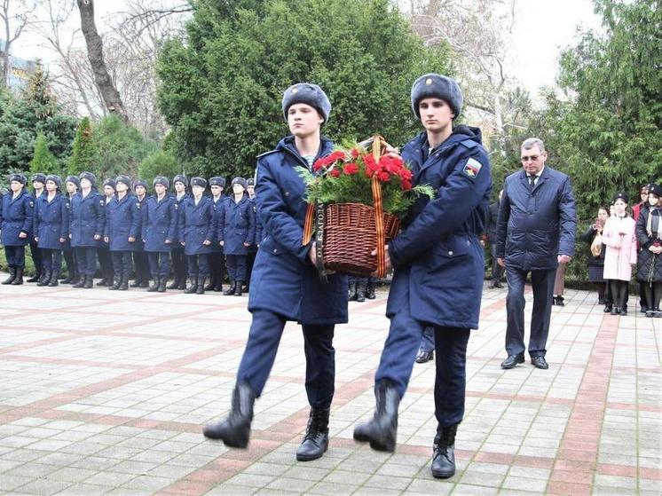 В Анапе почтили память погибших в военных конфликтах в Чечне