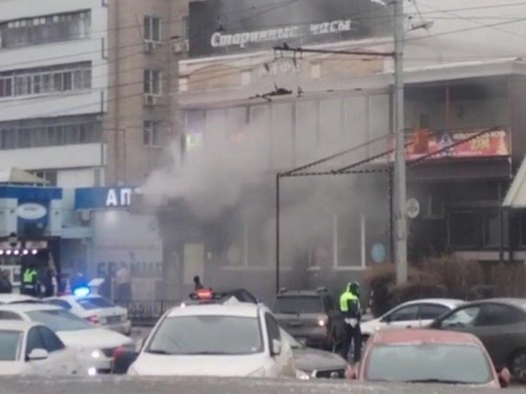 На Северном в Ростове сгорело кафе