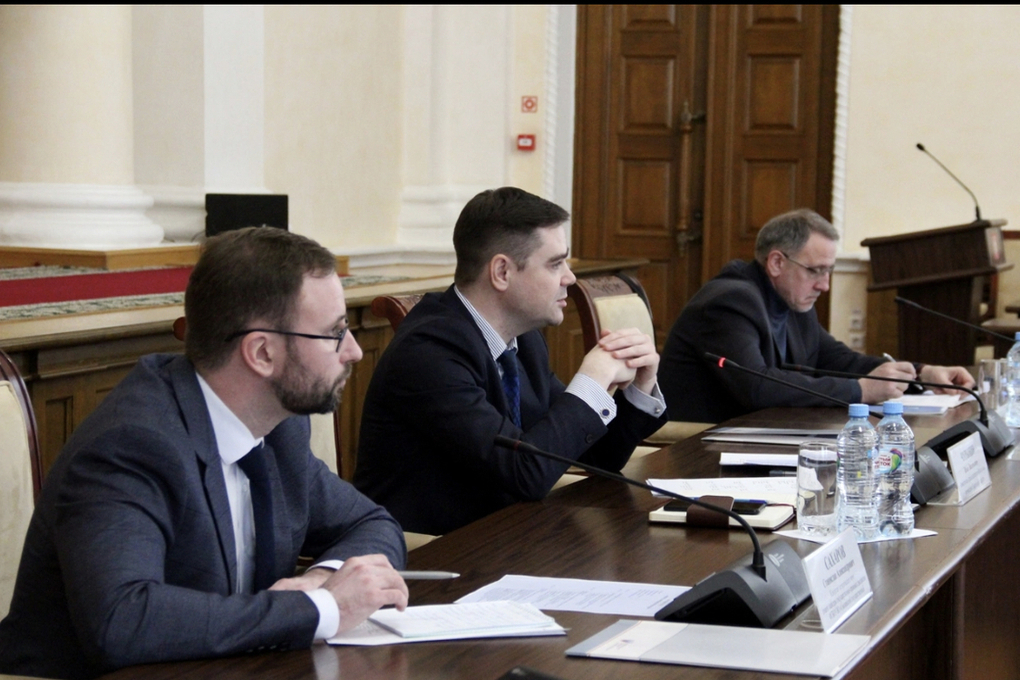 Избирательная комиссия Смоленской области провела круглый стол «Выборы. Перспектива молодых»