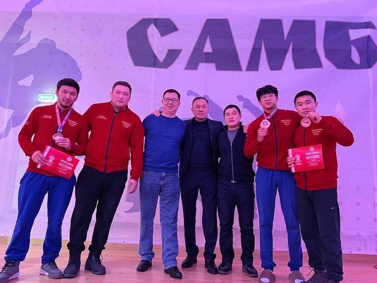 Сумоисты Бурятии выиграли 3 медали Кубка Содружества