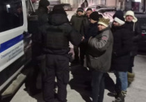 В Петербурге полиция провела рейд по местам проживания «кочевого народа». Несколько десятков человек были задержаны, 35 из них получили повестки, сообщили в пресс-службе ГУ МВД по Петербургу и Ленобласти.