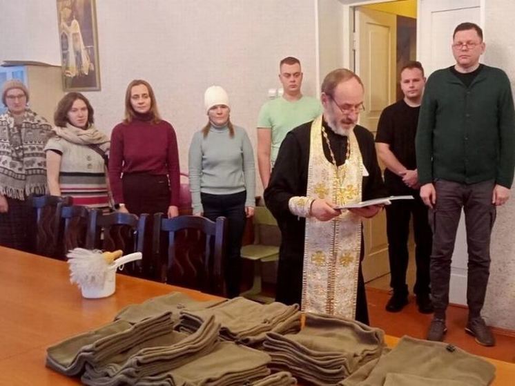 В Орле в Успенском соборе начали шить баффы для участников СВО