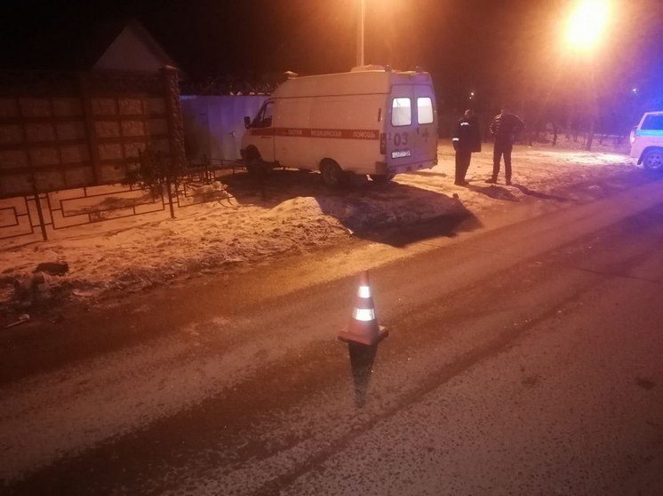 На Овражной автомобиль сбил женщину и уехал