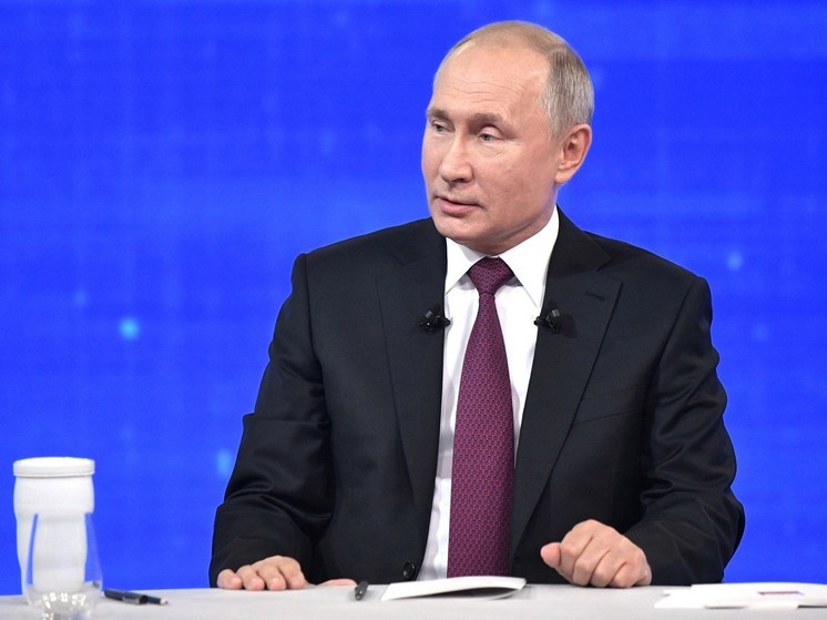 Эксперты из Алтайского края рассказали, чего ждут от прямой линии с Президентом России