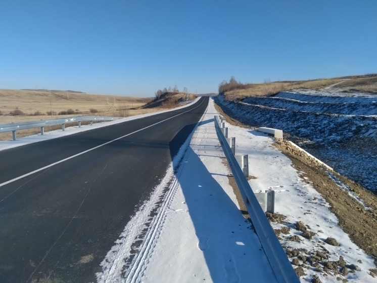 Участки соединяющей 7 районов дороги отремонтировали в Забайкалье