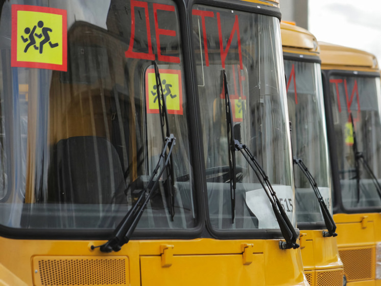 В Архангельске произошло ДТП с участием школьного автобуса