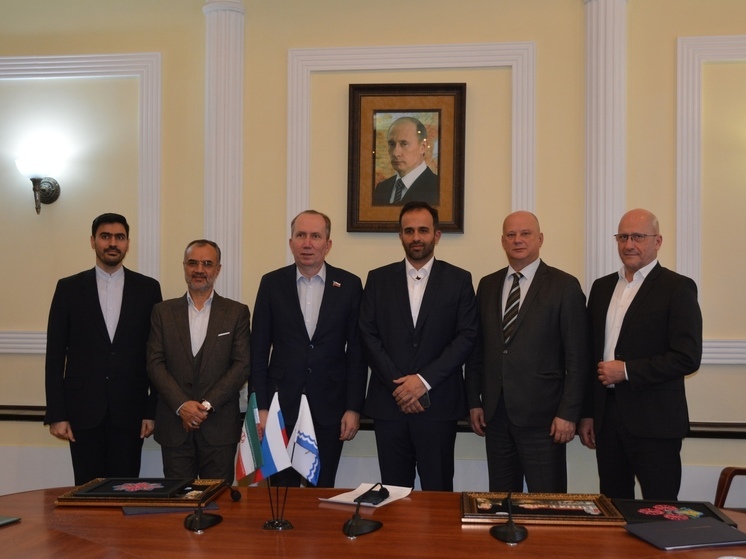 Глава Астрахани встретился с мэром города Решт Республики Иран
