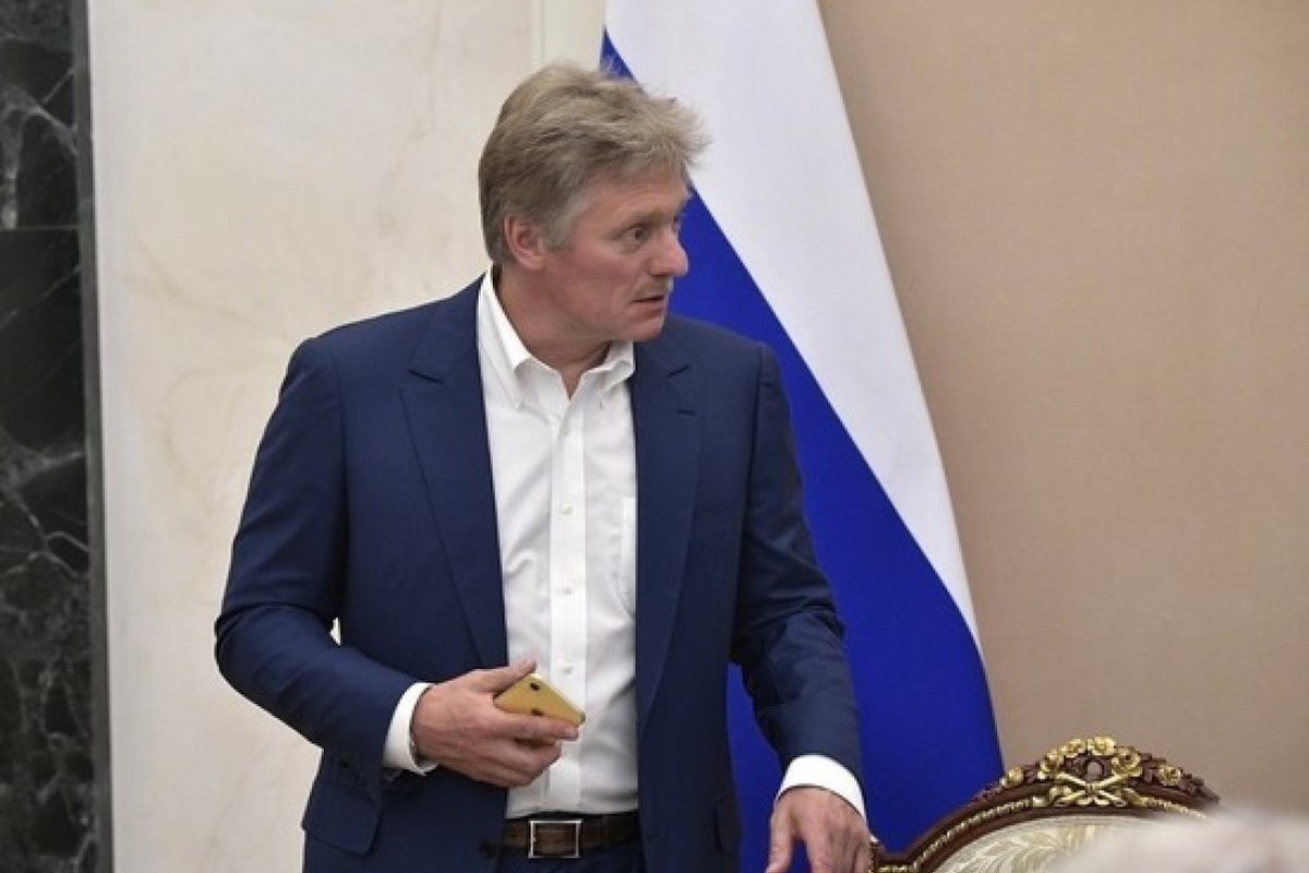 Peskov explained the lack of direct connections from new territories on a straight line