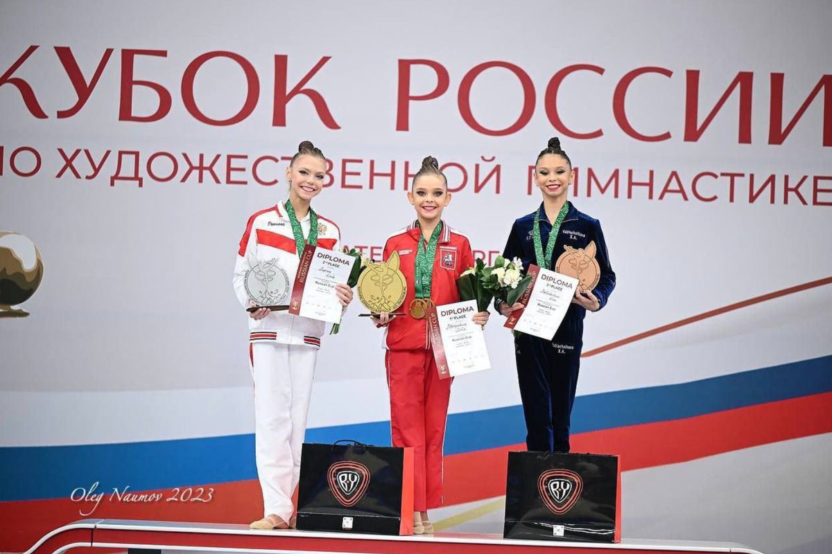 Гимнастка с Сахалина завоевала две медали на международных соревнованиях