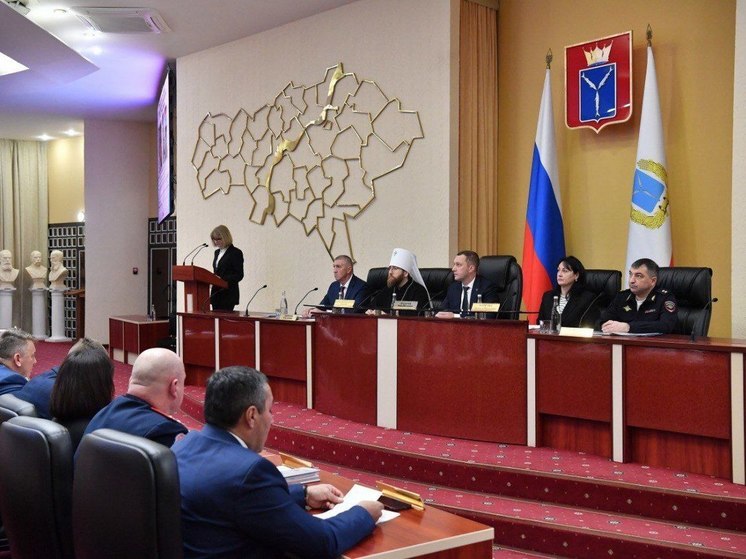 В правительстве Саратовской области подсчитали детей мигрантов