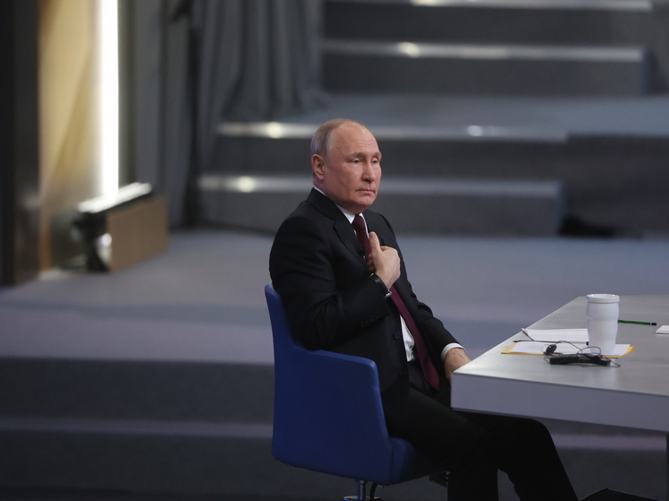 Путин: плоские тарифы для перелетов на Дальний Восток будут продлены на 2024-й