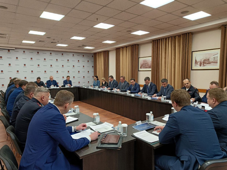 Чибис поручил усилить меры безопасности в преддверии новогодних праздников