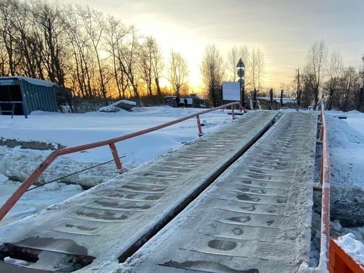 В Архангельске заработал понтон на Бревенник