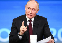Украинский конфликт стал главной темой регулярного «марафона» Владимира Путина, заявил корреспондент CNN Фредерик Пляйтген