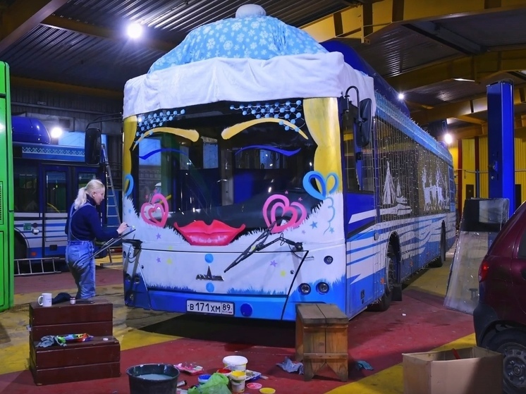 Автобус-Снегурочка будет возить пассажиров в Салехарде
