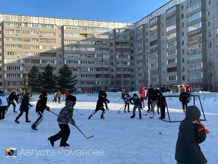 В Йошкар-Оле четыре команды сразятся в товарищеском хоккейном турнире