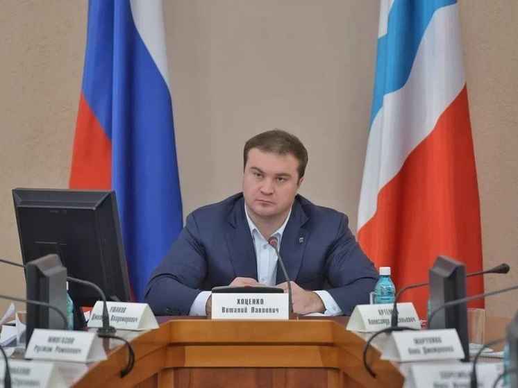 Губернатор Омской области Виталий Хоценко рекомендовал отменить салюты на Новый год