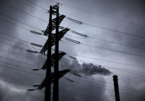 О повреждении теплоэлектростанции на востоке Украины проинформировала национальная энергетическая компания "Укрэнерго"
