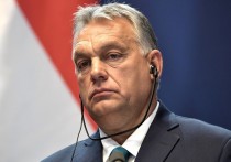 Если решение Европейского союза (ЕС) начать переговоры по поводу вступления Украины в объединение будет грозить экономическими последствиями для Венгрии, Будапешт "нажмет ручной тормоз"