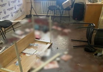 Украинские СМИ сообщают подробности инцидента в сельсовете на Закарпатье, где сегодня депутат взорвал три гранаты