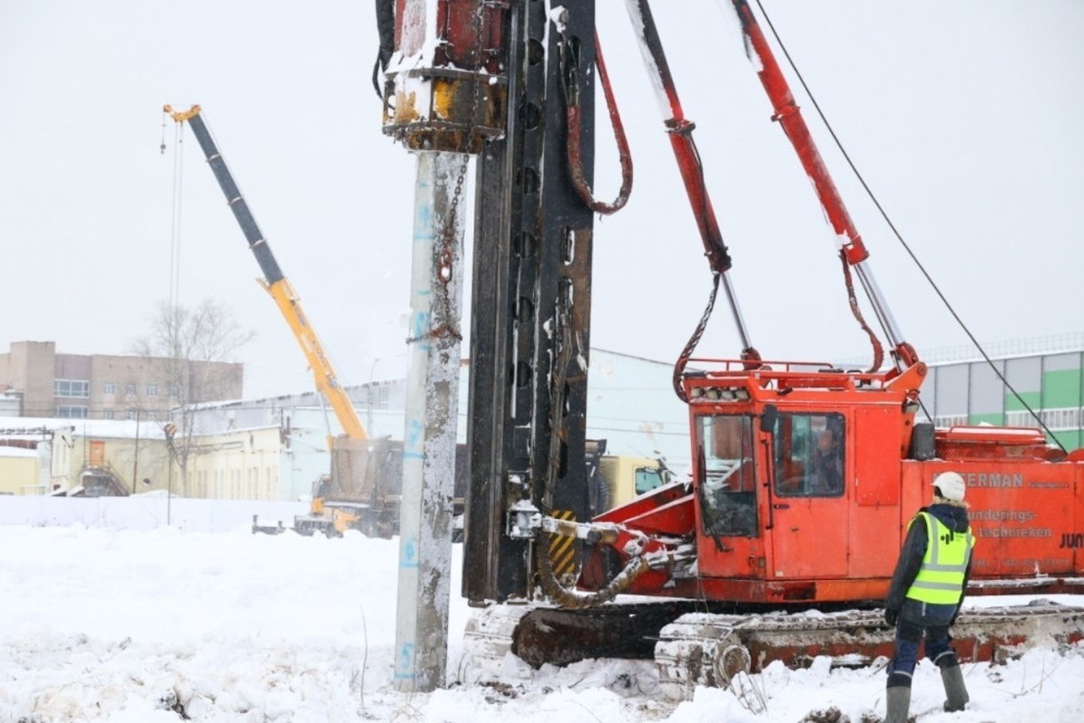 На строительной площадке кампуса в Великом Новгороде начались испытания грунтов