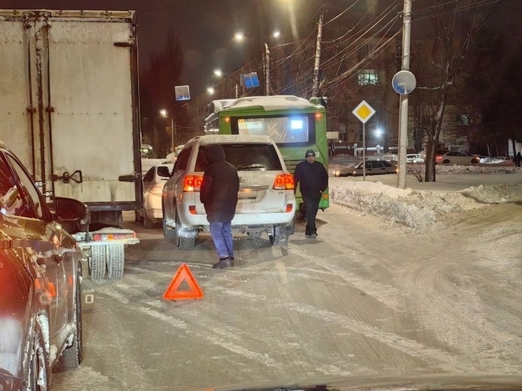 Еще два новых автобуса Volgabus попали в ДТП в Курске