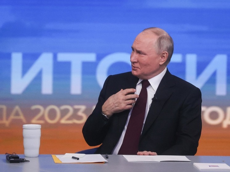 Экс-президент Квасьневский: Путин подойдет к границам Польши после Украины