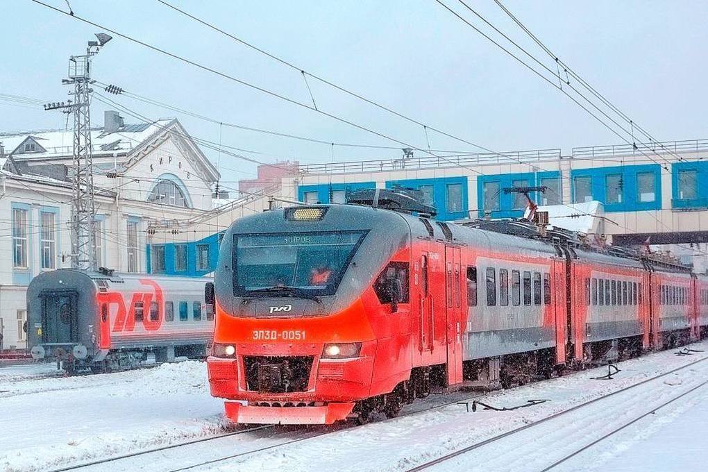Кировчане получили дополнительные поезда до Москвы в предстоящие праздники