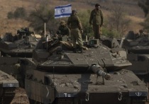 Израиль может по просьбе США снизить интенсивность военной операции в секторе Газа и остановить полномасштабные военные действия, передает The New York Times