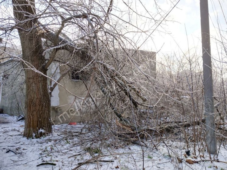 Более сорока тысяч дончан остаются без света из-за непогоды