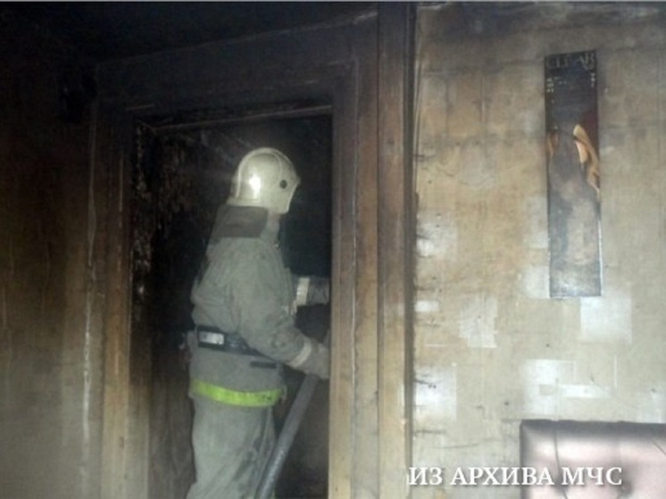Костромские пожарные в очередной раз тушили возгорание квартиры в МКД