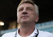 Дмитрий Кузнецов возглавлял сборную Пути Регионов на матче звёзд FONBET Кубка России. Несмотря на поражение, тренер считает, что главная задача игры была в другом. Также, специально для «МК-Спорт», Кузнецов рассказал о планах на будущее и назвал игроков из прошлого, которые бы преуспели в формате матча звёзд.