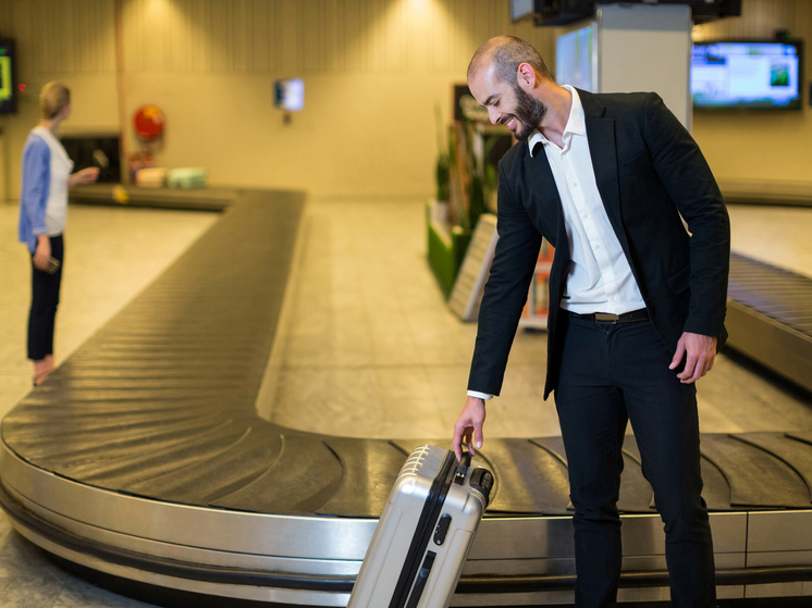 Германия — Осторожно! Работники багажного отделения в аэропорту грабят пассажиров